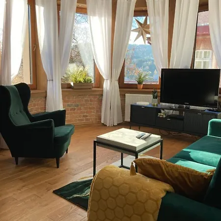 Bb Ii Na Kiepury Apartman *