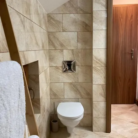 Apartman Bb Ii Na Kiepury *