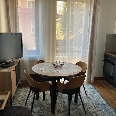Bb Ii Na Kiepury Apartman *