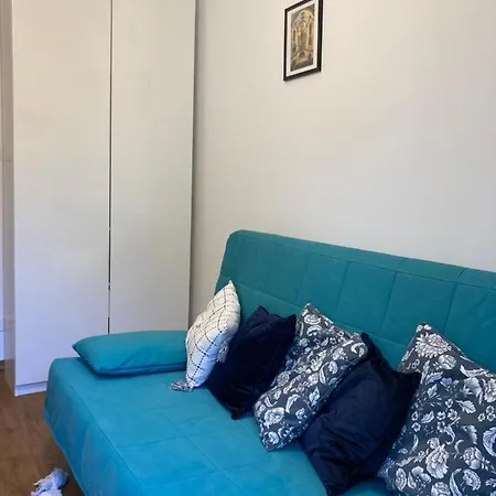 Bb Ii Na Kiepury Apartman *
